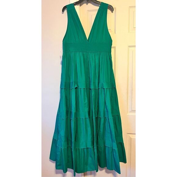 Chelsea28 Green Maxi Dress - Picture 8 of 9